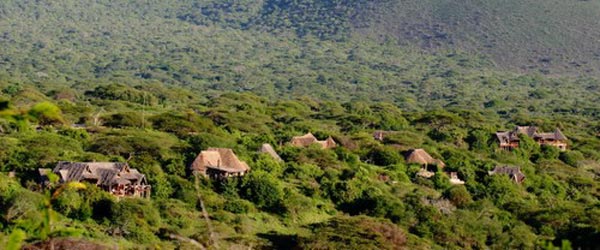 Safari Ã©questre pour tous, en lodge, dans les Chyulu Hills, Kenya