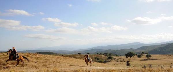 Invitation à la randonnée à cheval, Corse, France