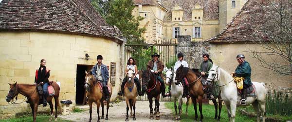 Randonnée équestre du Périgord Pourpre, France