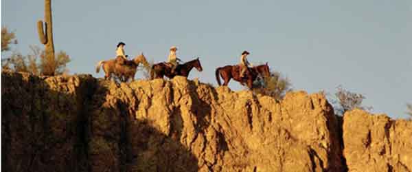 Séjour équestre dans un ranch historique du Sonora, Arizona, USA