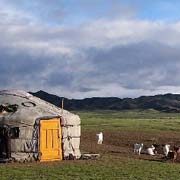 Randonnée à cheval. Monts Altaï, pays des ethnies lointaines. Mongolie de l'Ouest.